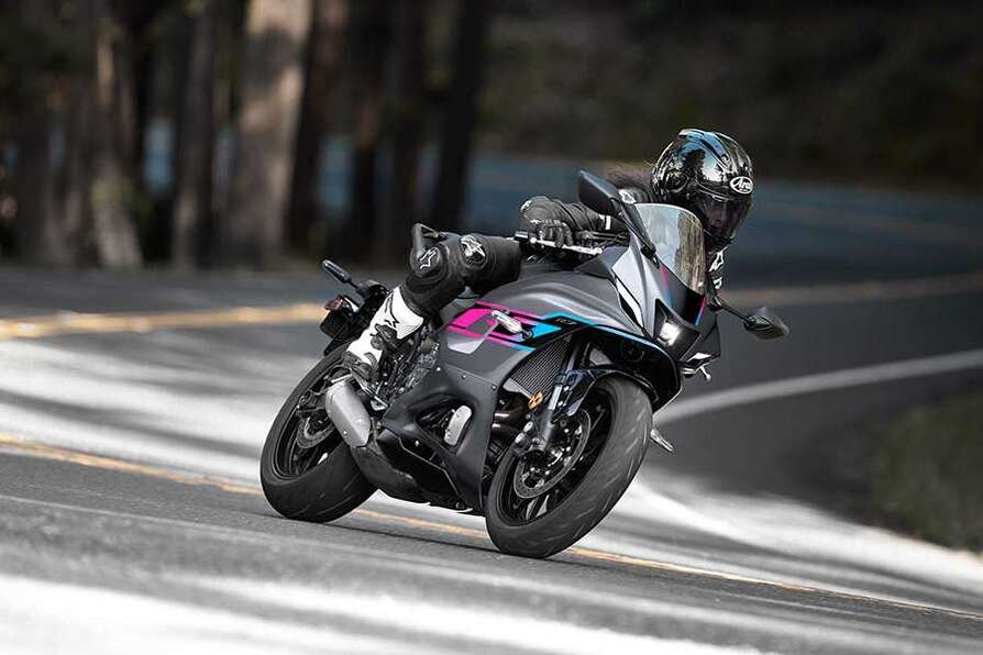 2024 Yamaha YZF R7 Performance Black RADICAL R7 OUR LAST ONE!! DON'T MISS OUT!!!