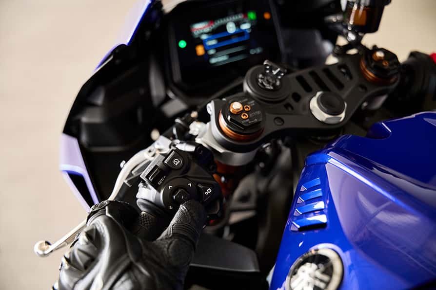 2025 Yamaha YZF R9 Matte Raven Black