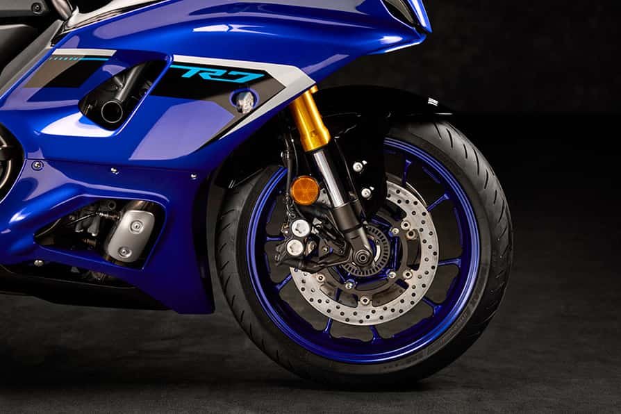 2025 Yamaha YZF R7 Matte Raven Black