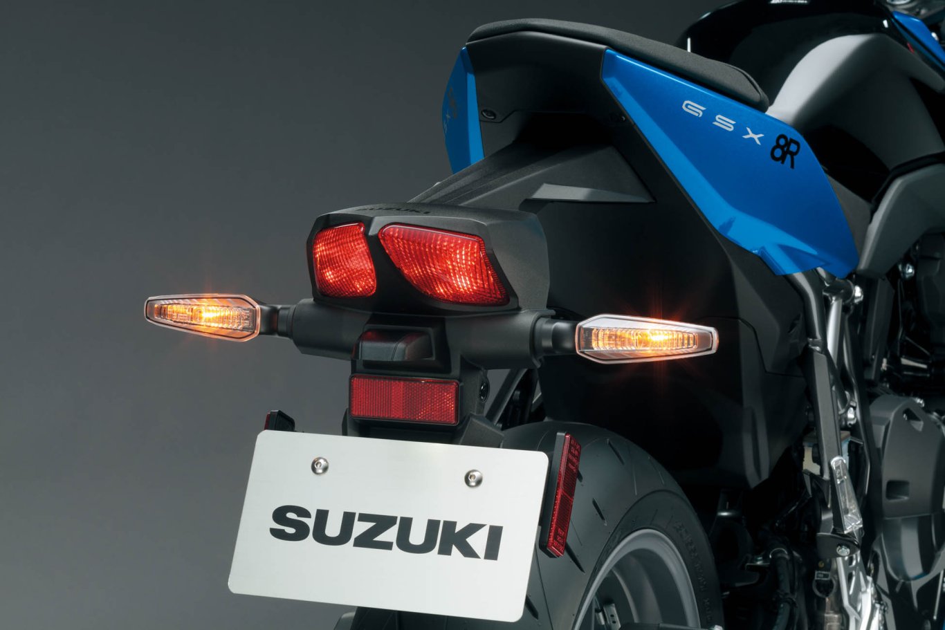 2025 Suzuki GSX 8R Metallic Mat Black No. 2