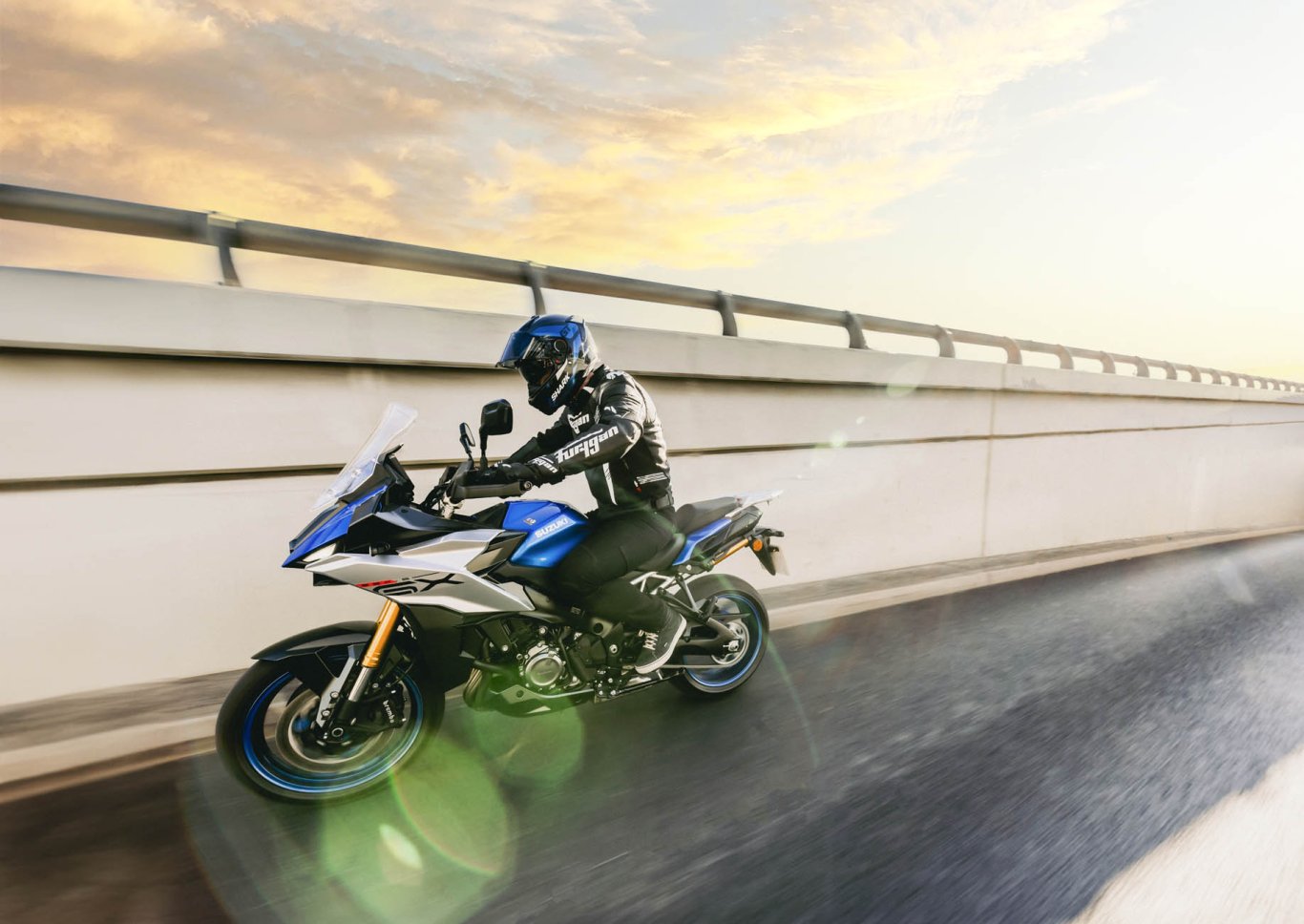 2025 Suzuki GSX S1000GX+