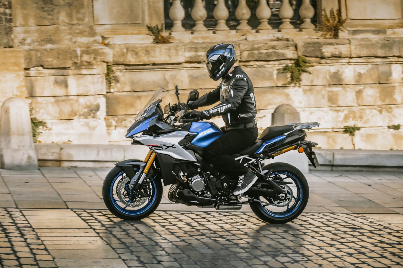 2025 Suzuki GSX S1000GX+