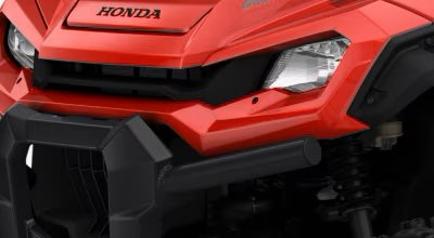 2025 Honda Pioneer 1000 5P DLX