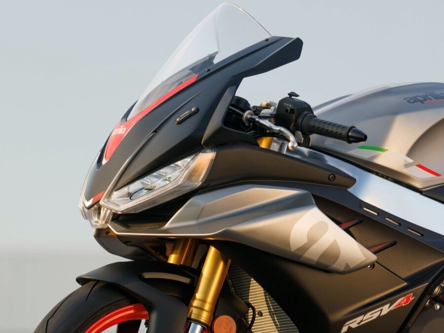 2025 Aprilia RSV4 1100 Sachsenring Black