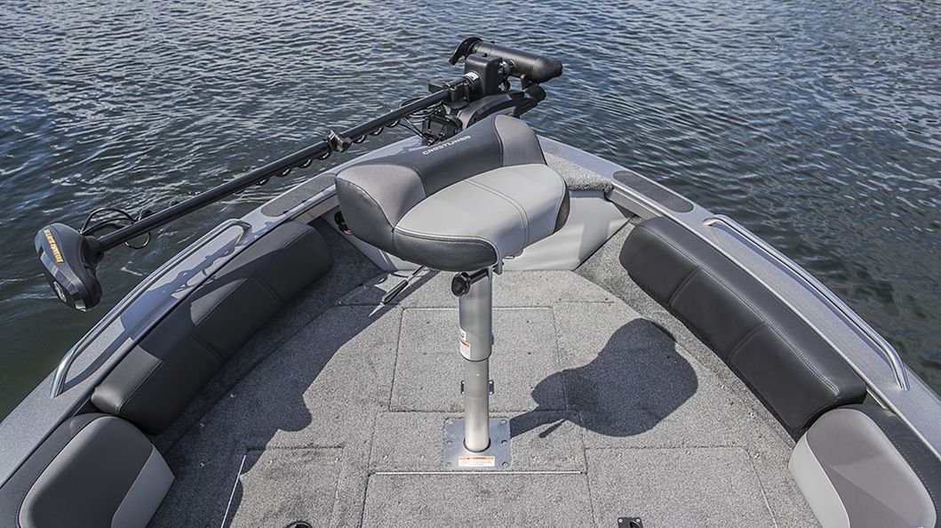 2024 Crestliner 2250 AUTHORITY Black Metallic base w/Fire Red Metallic accent & Gray interior