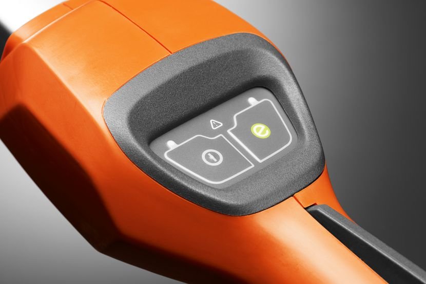 Husqvarna 115IHD55 With Battery and Charger