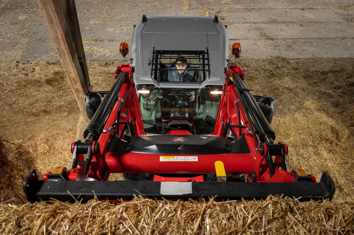 Massey Ferguson MF 7S.165