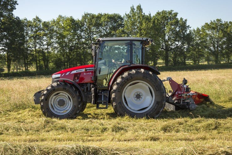 Massey Ferguson MF 6712 6700 Global Series Mid Range Tractors