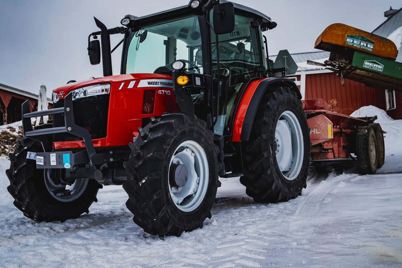 Massey Ferguson 4700 Global Series Utility Tractors MF 4707