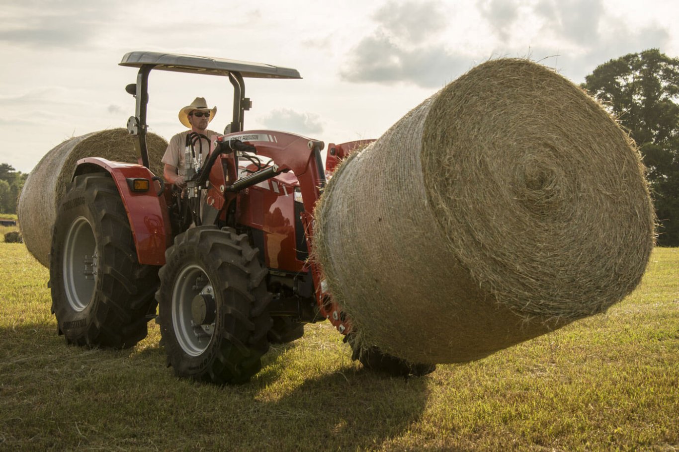 Massey Ferguson 4700 Global Series Utility Tractors MF 4707