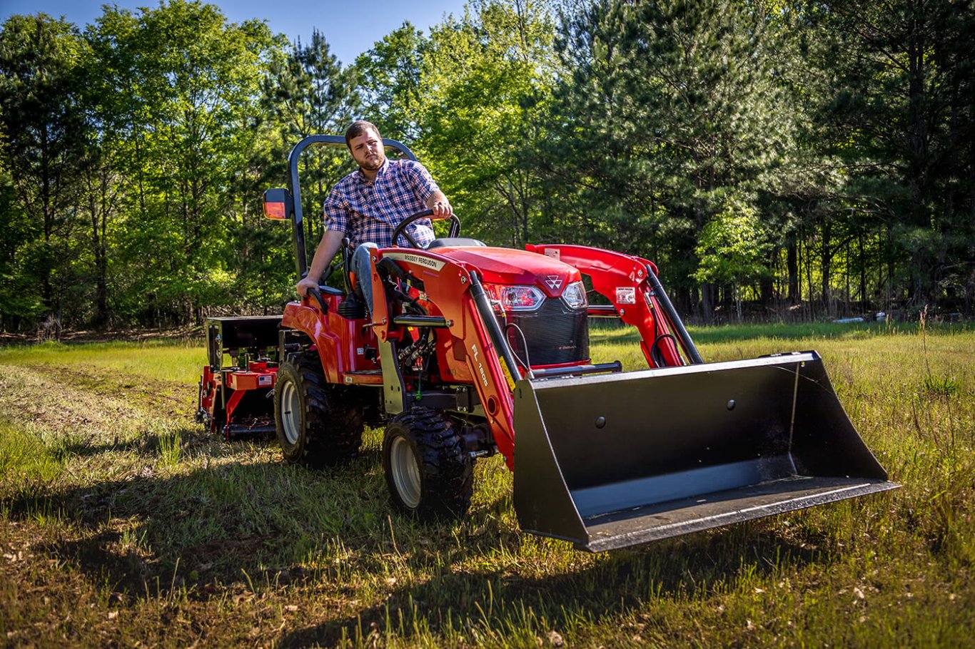 Massey Ferguson GC1700 Series Garden Compact Tractors MF GC1723EB