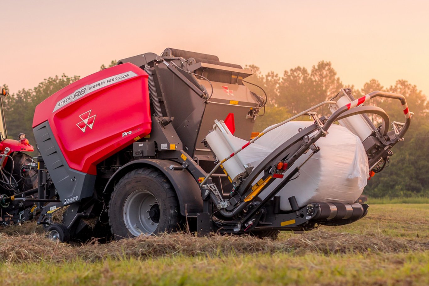 Massey Ferguson MF RB 4180V Series Round Balers