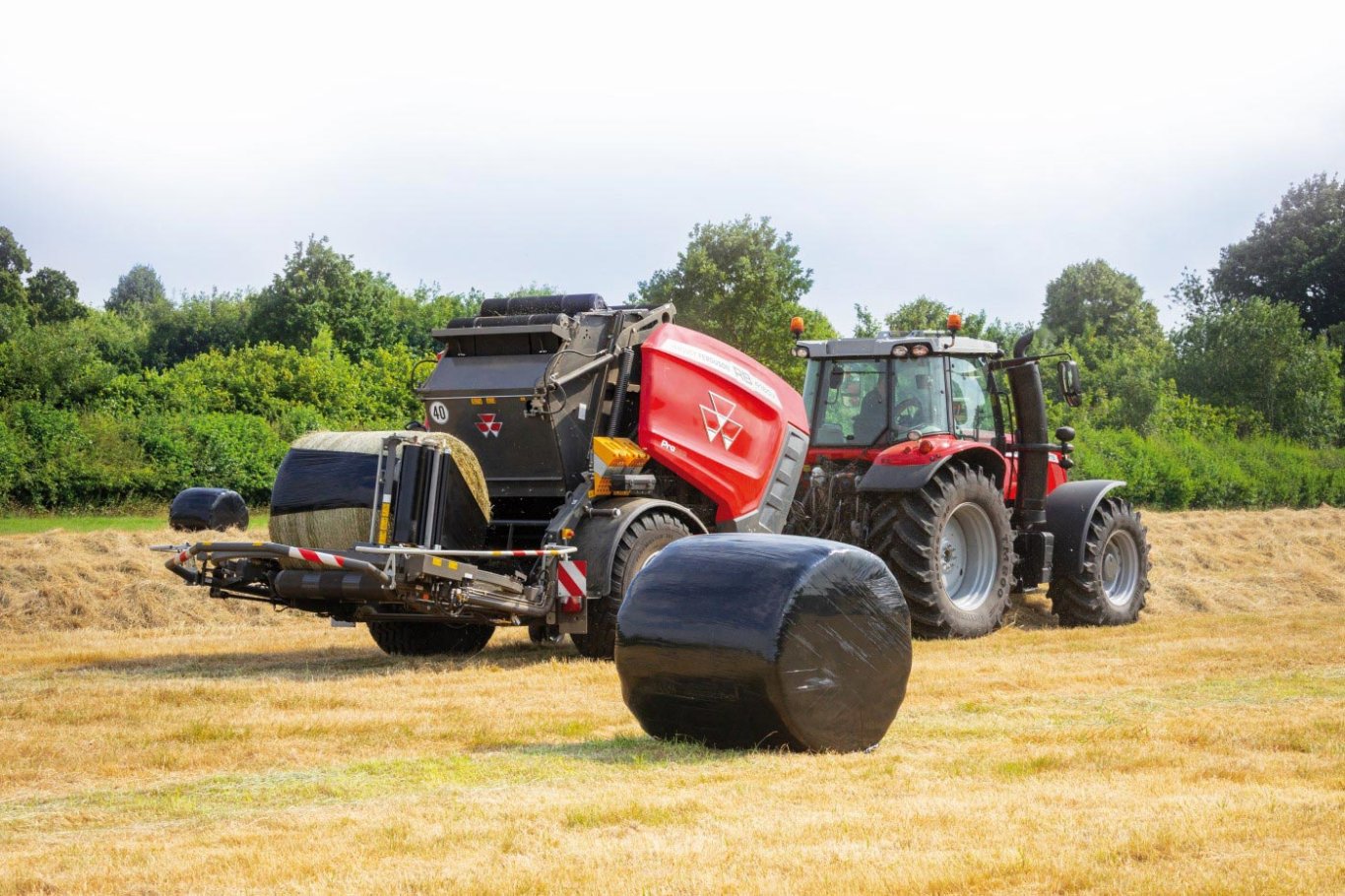 Massey Ferguson MF RB 4160V PROTEC Combo Wrapper Baler