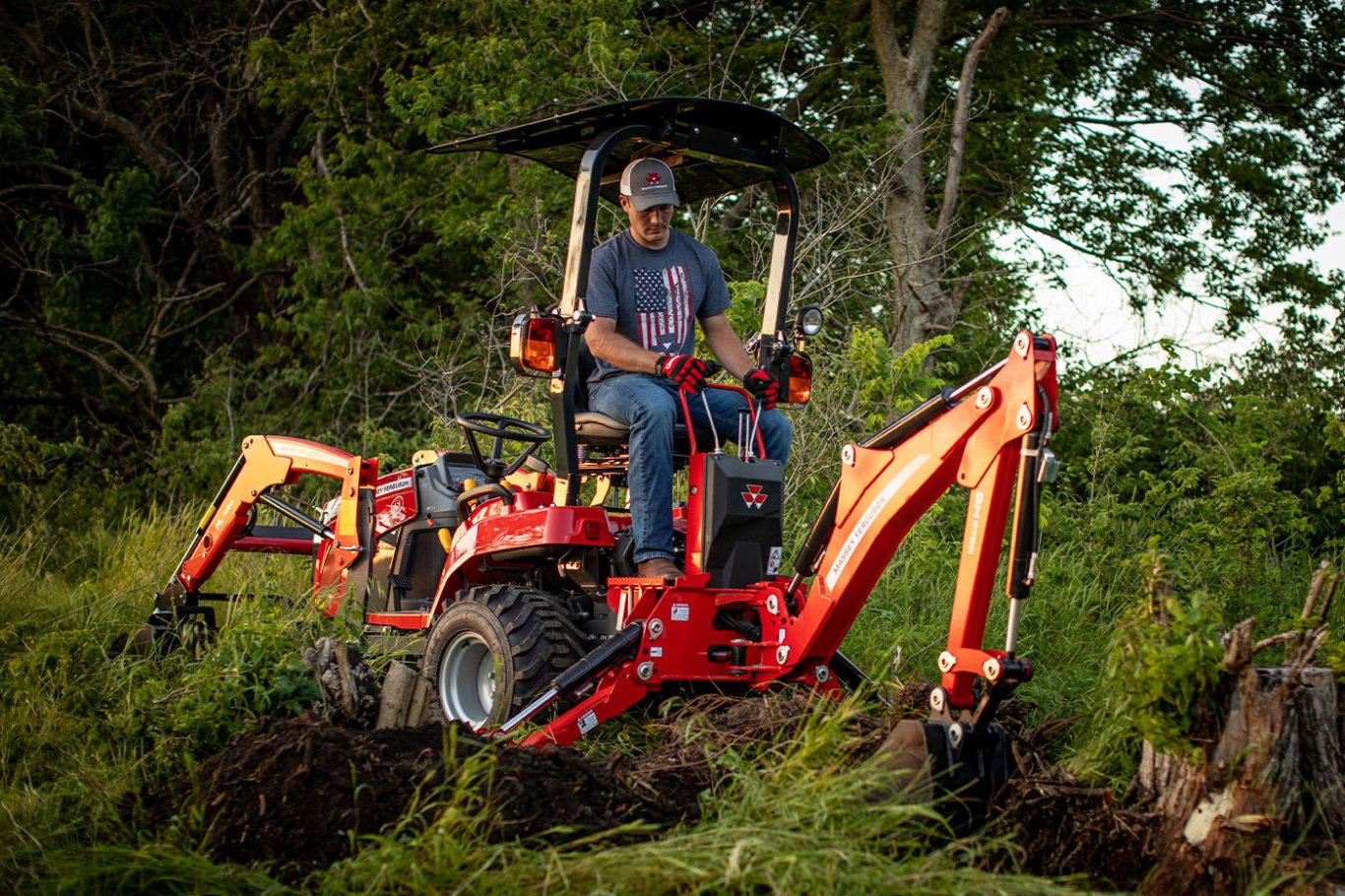 Massey Ferguson MF BH3222 Compact Loaders and Backhoes