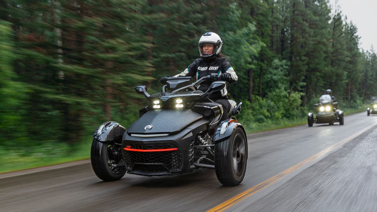 2025 Can Am SPYDER F3 LIMITED STEEL BLACK METALLIC PLATINUM