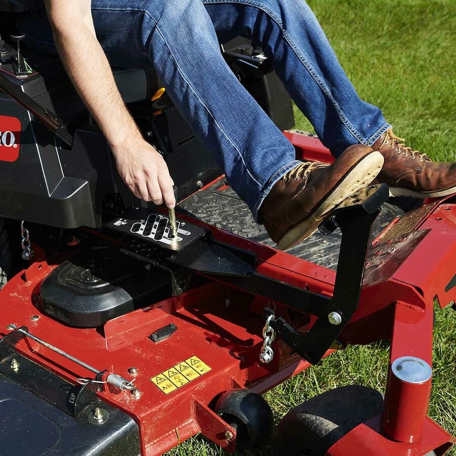 Toro 54 in. (137 cm) TITAN® Zero Turn Mower