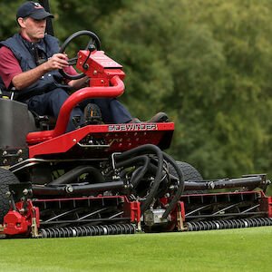 Toro Reelmaster® 3100 D Diesel Powered with Fixed Heads