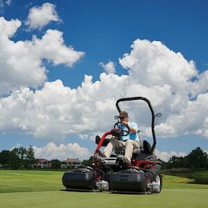 Toro Greensmaster® eTriFlex® 3360