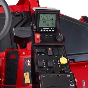 Toro Groundsmaster® 5900 with ROPS