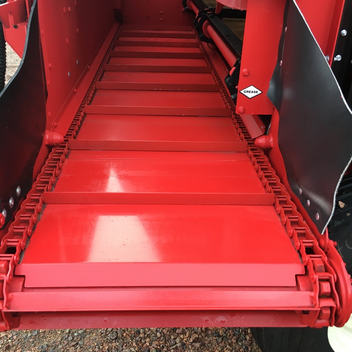 Meyer Manufacturing RTX200 Front & Rear Unload Forage Box