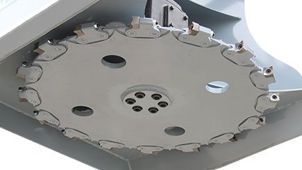 https://baumalight.com/tree-saw/img/features/dph735/35-inch-diameter-blade.jpg