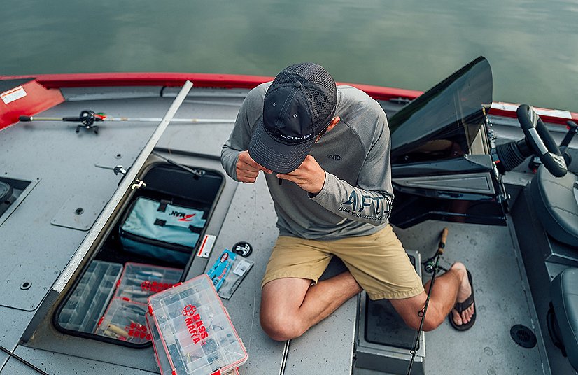 2025 Lowe Boats Stinger 175C Orange Riot