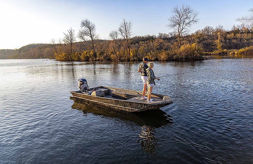 2025 Lowe Boats RX1860 Rambler Camouflage Mossy Oak® Bottomland