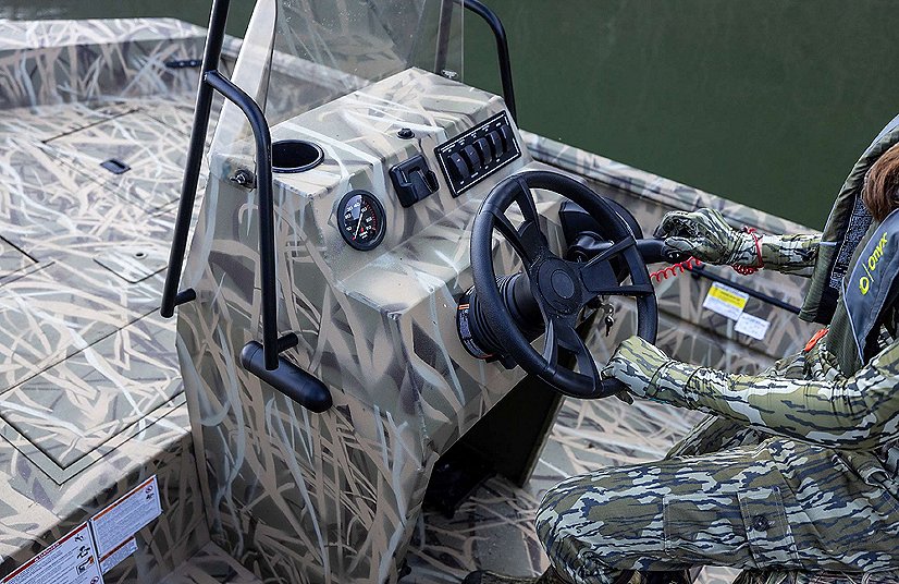 2025 Lowe Boats RX1760 Pathfinder Camouflage Mossy Oak® Break Up