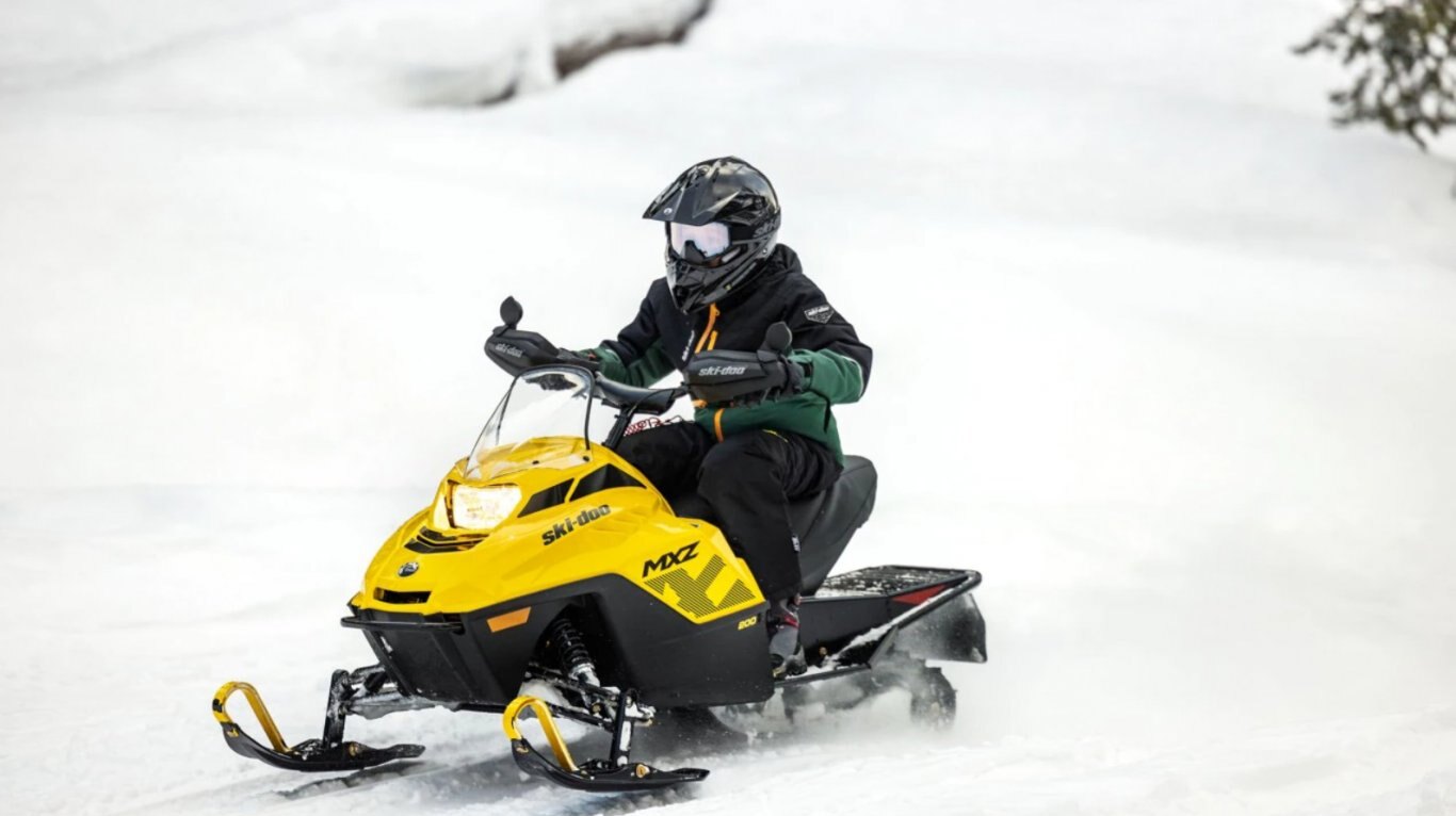 2024 Ski-Doo MXZ 120 | B2536 | BRP and Suzuki Dealership in Ottawa:  ​Motorcycles, ATVs, Ski-Doo, Sea-Doo, Spyder, Ryker, Side by Sides and  Manitou Pontoon for Sale in Ottawa, Ontario.