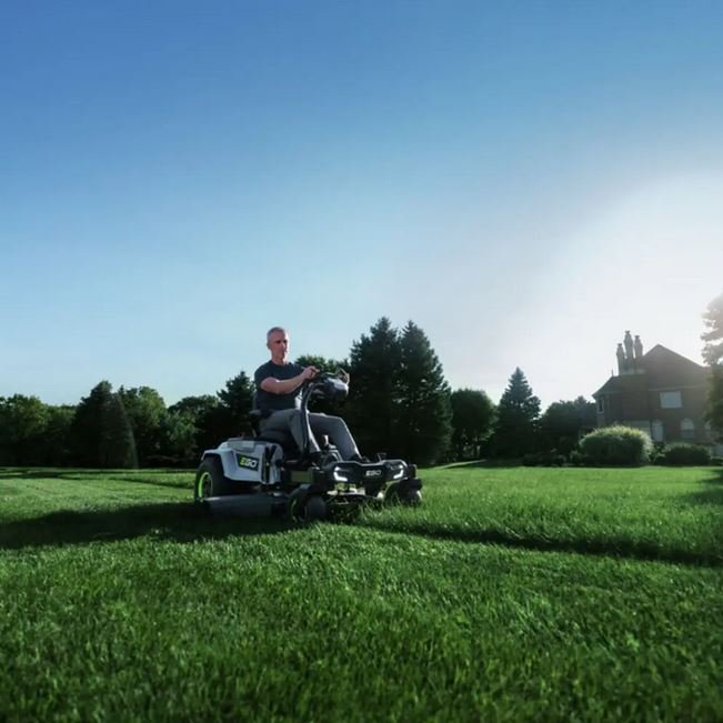 EGO POWER+ 42” Z6 Zero Turn Mower with e STEER™ Technology ZT4205S