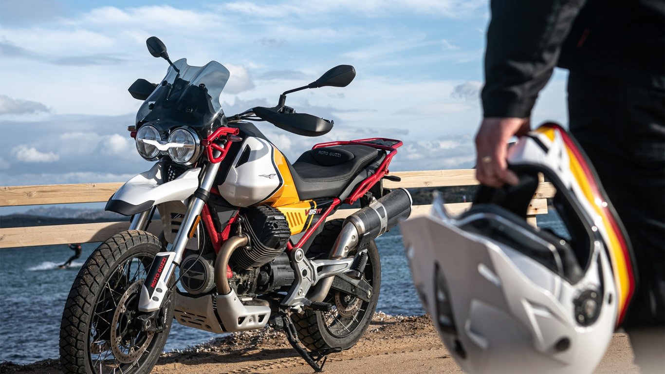 GO EVERYWHERE ON A NEW MOTO GUZZI V85TT WITH UP TO $1250 OFF!