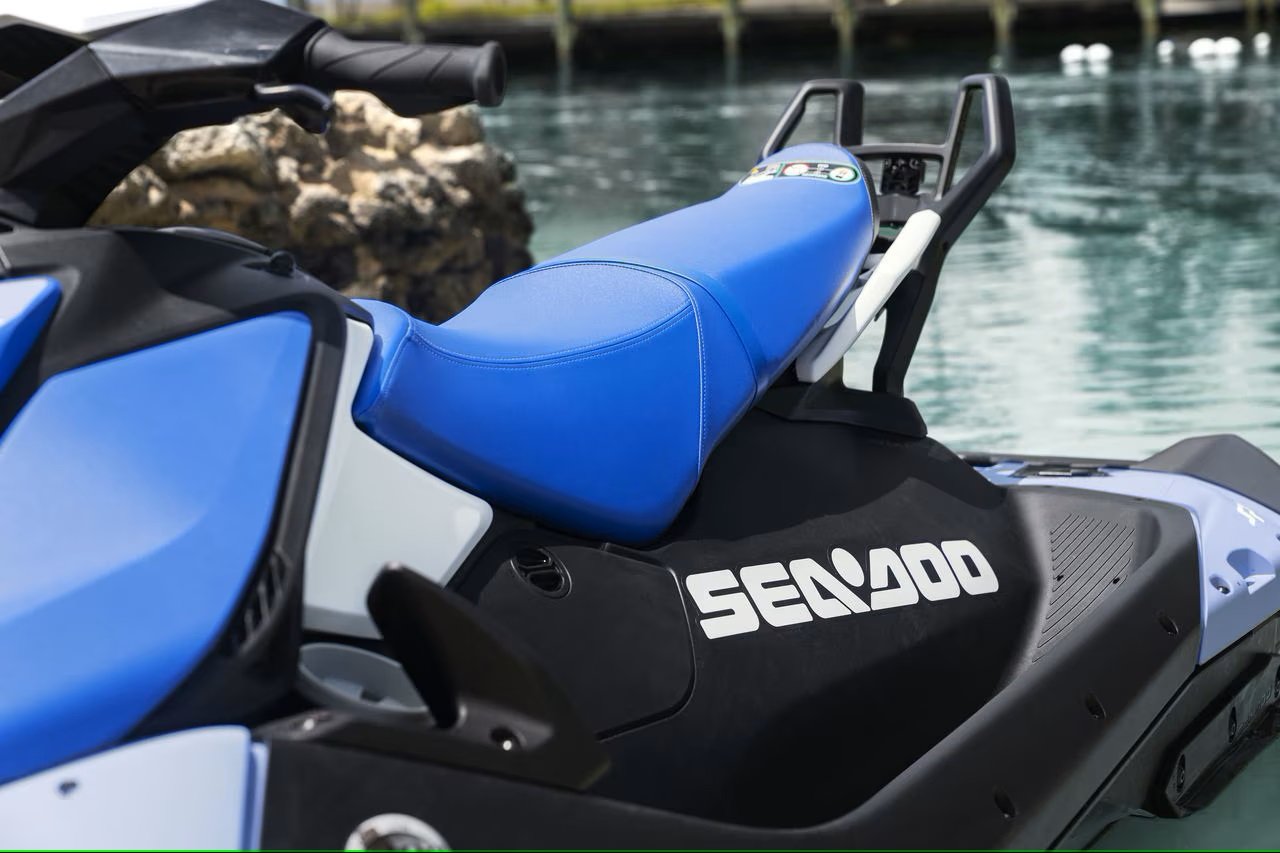 2025 Sea Doo Spark for 3 Vapor Blue / Dazzling Blue