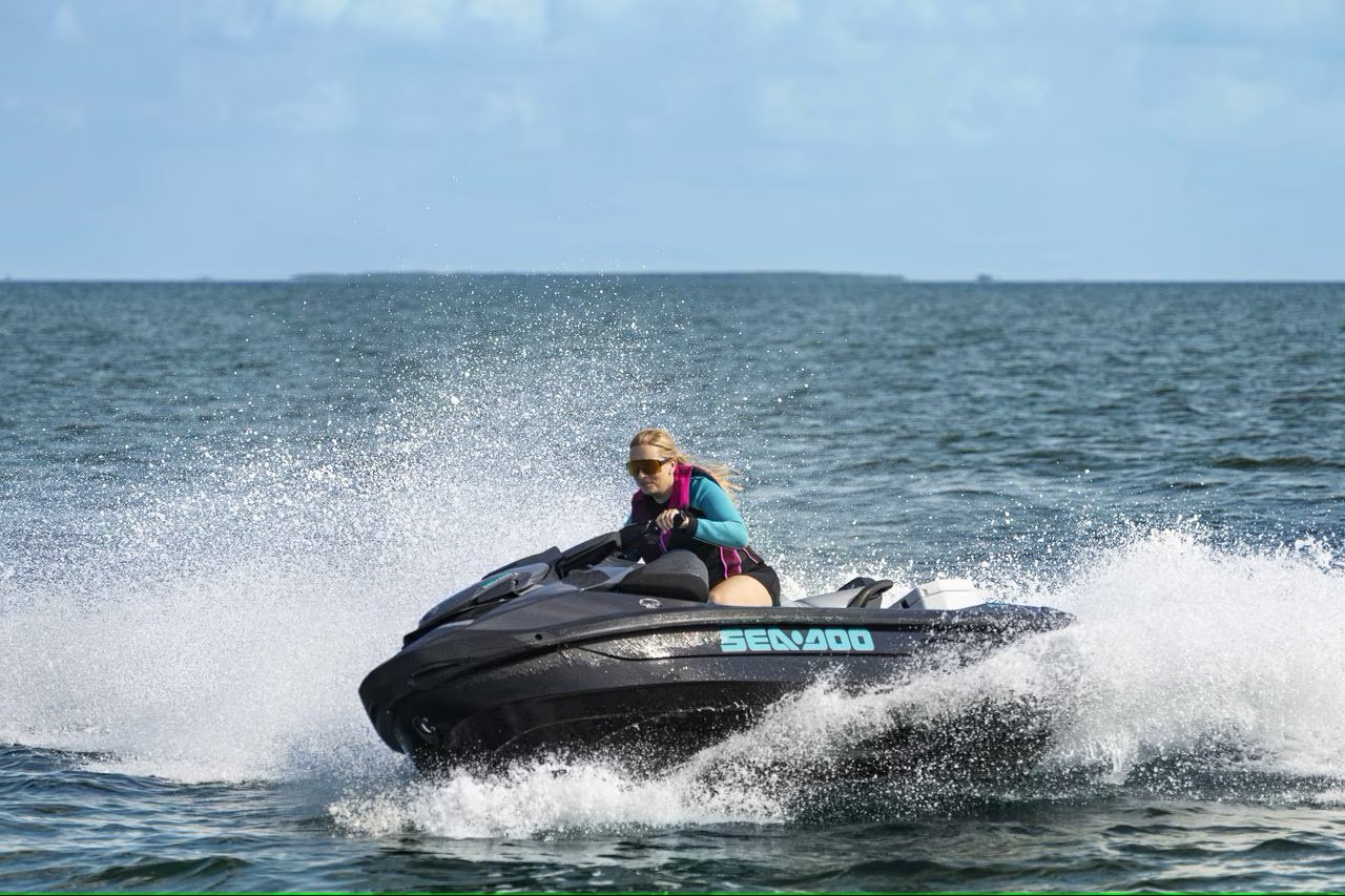 2025 Sea Doo GTR 230