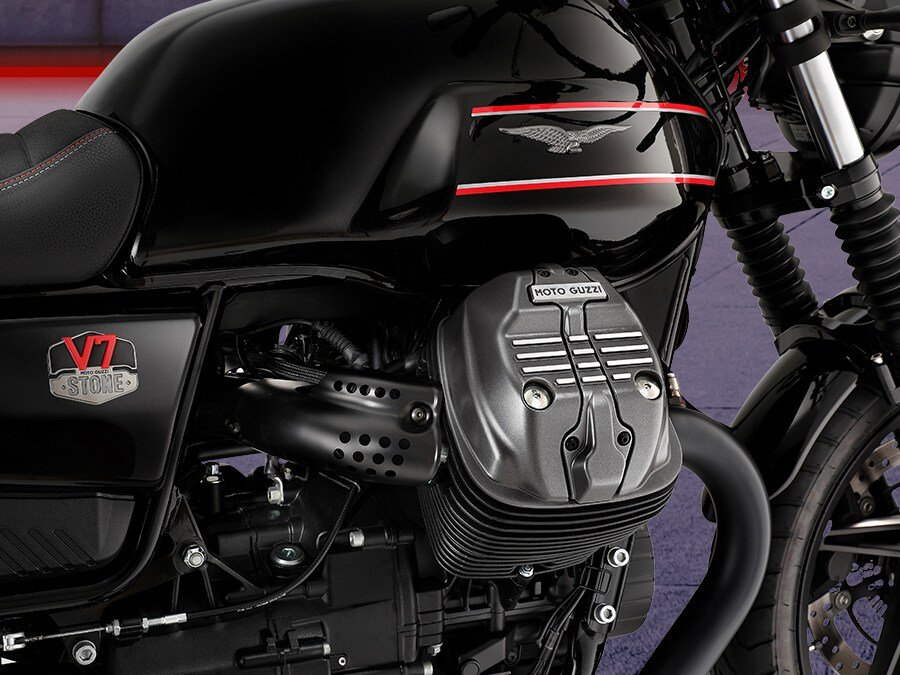 2025 Moto Guzzi V7 Special Edition Shining Black