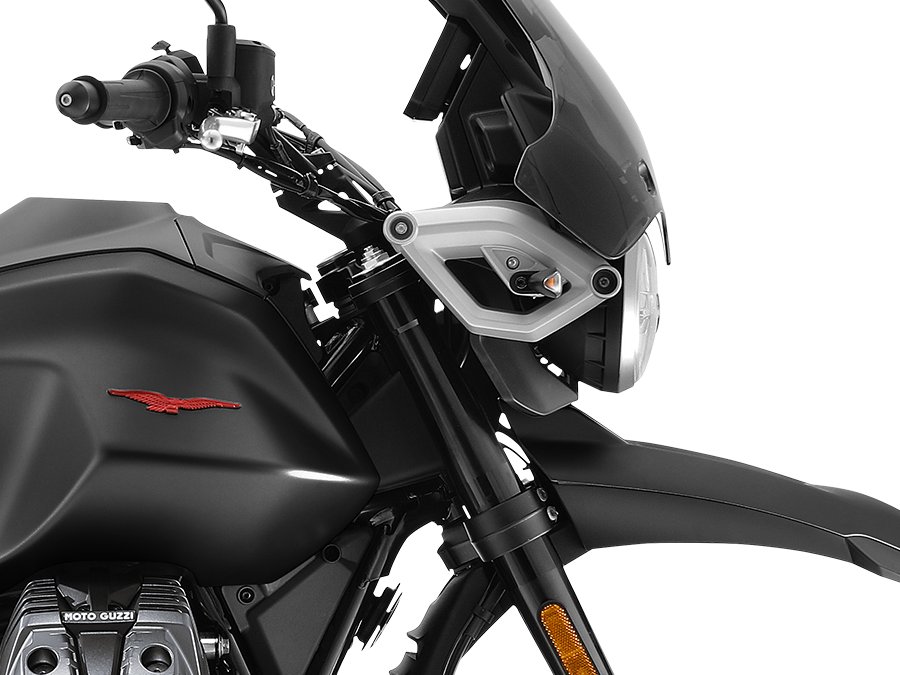 2025 Moto Guzzi V85 Strada Nero Isola