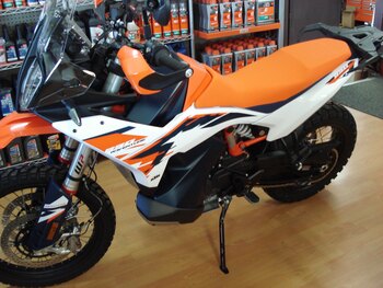 2026 Suzuki SV650A