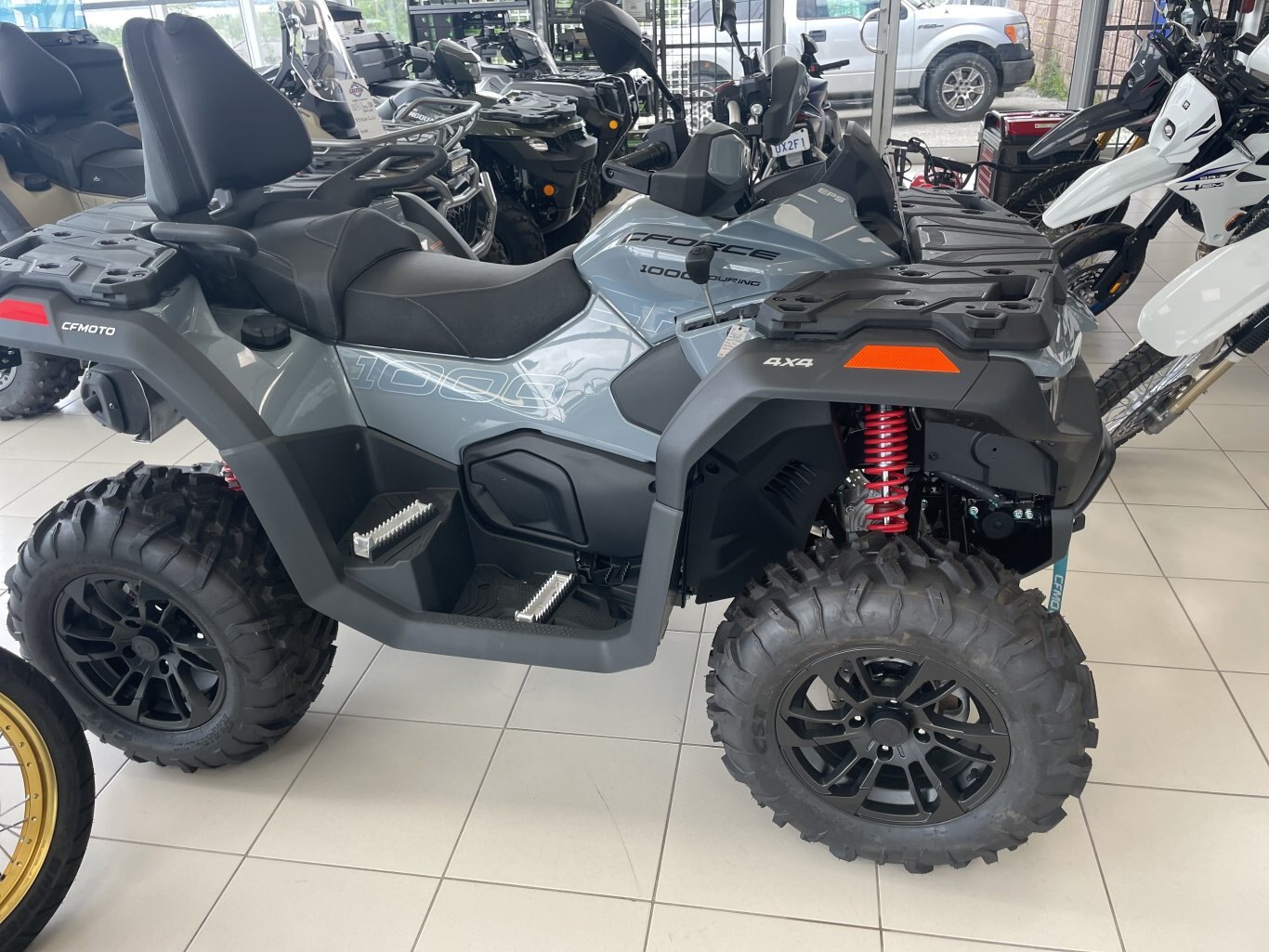 2025 CFMOTO CFORCE 1000 TOURING Tundra Grey