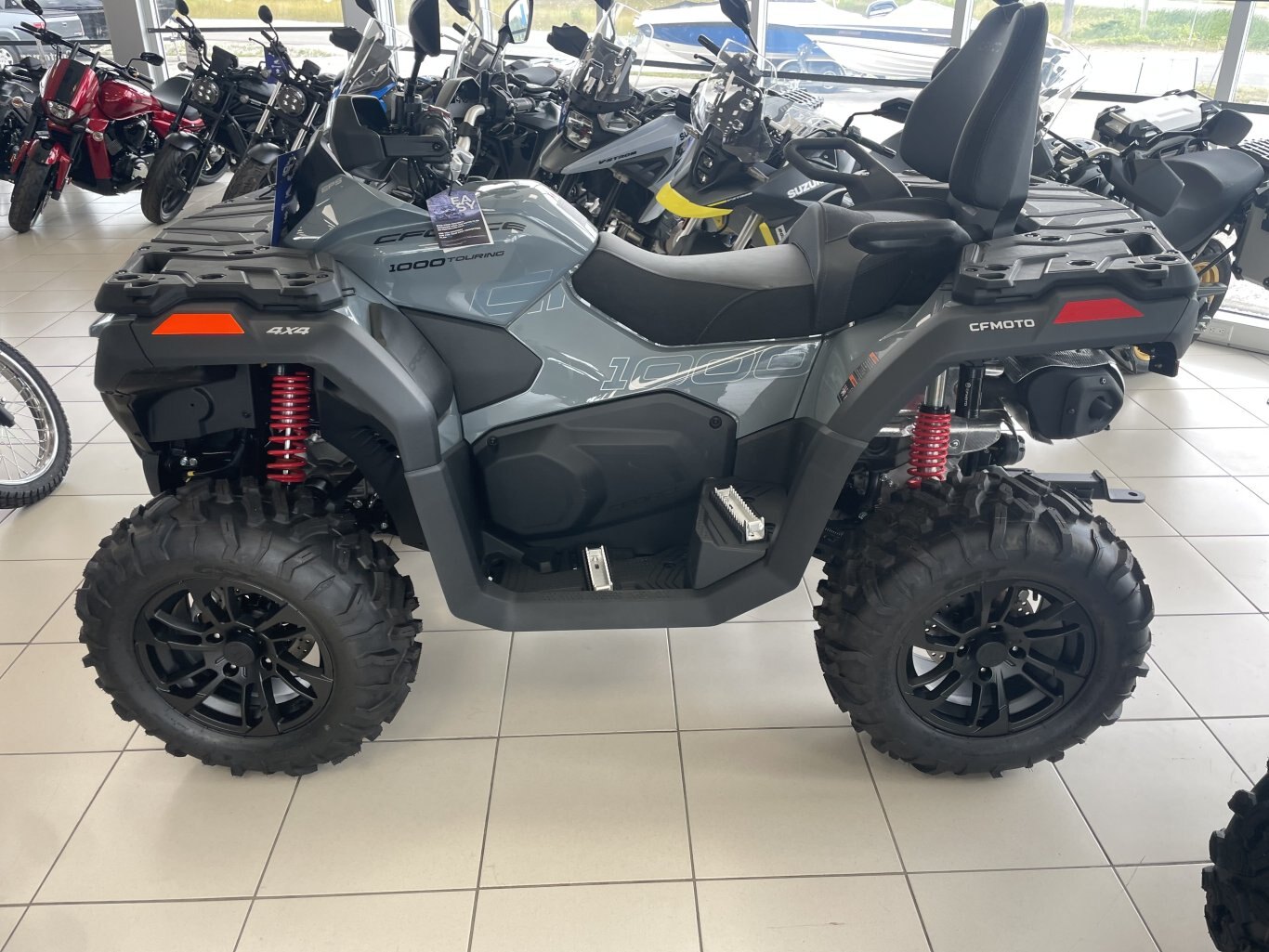 2025 CFMOTO CFORCE 1000 TOURING Tundra Grey