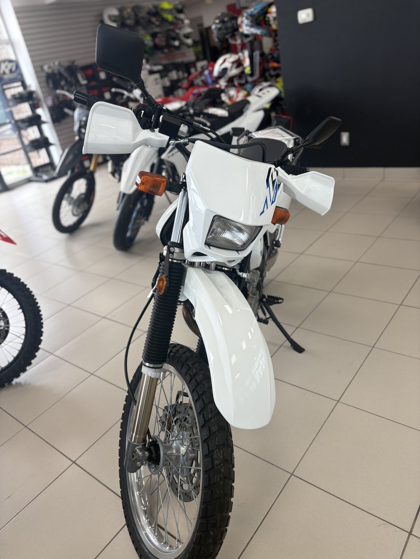 2025 Suzuki DR650SE Solid Special White No. 2