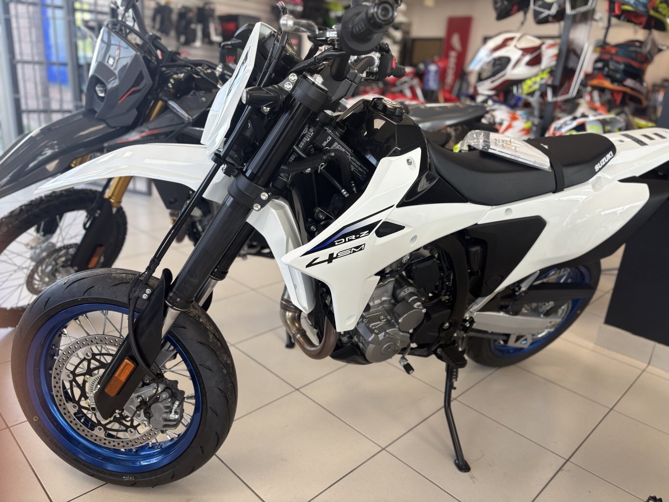 2025 Suzuki DR Z4SM Solid Special White No. 2