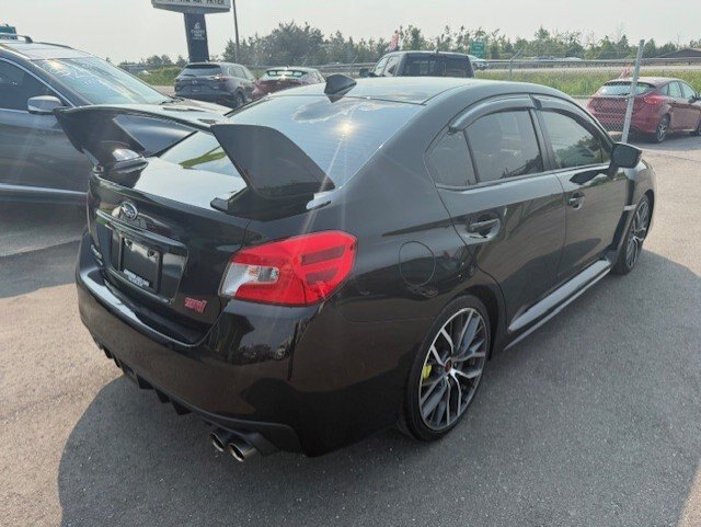 2020 SUBARU WRX STI LIMITED / $311.33 BIWEEKLY INCLUDING TAX / 6 SPEED MANUAL / SUNROOF / HEATED FRONT SEATS