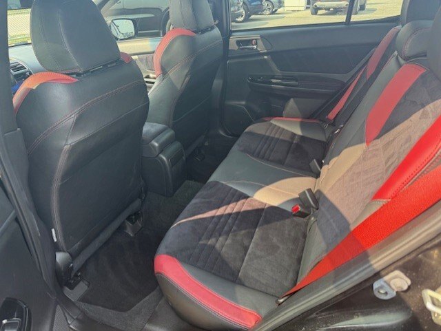 2020 SUBARU WRX STI LIMITED / $311.33 BIWEEKLY INCLUDING TAX / 6 SPEED MANUAL / SUNROOF / HEATED FRONT SEATS