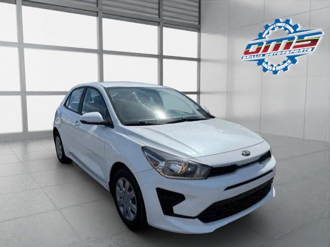 2021 KIA RIO 5 DOOR LX PREMIUM / $154.26 BIWEEKLY INCLUDING TAX / HEATED FRONT SEATS / CARFAX CLEAN