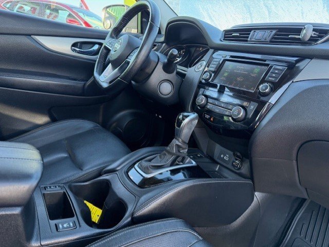 2020 NISSAN QASHQAI SL AWD / $201.38 BIWEEKLY INCLUDING TAX / SUNROOF / HEATED STEERING WHEEL / REMOTE START