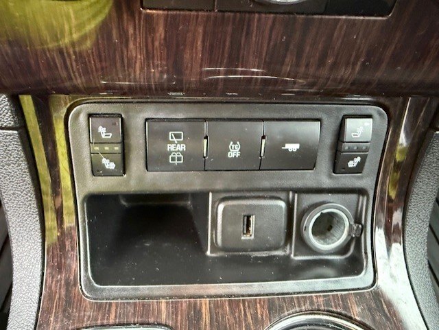 2017 CHEVROLET TRAVERSE LT / $217.59 BIWEEKLY INCLUDING TAX / 7 PASSENGER / REMOTE START