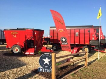 Meyer Manufacturing Twin Screw Medium Family / Truck Mount
