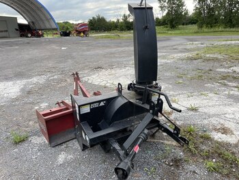 2016 Kubota L3301 compact tractor