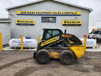 2021 New Holland 210R