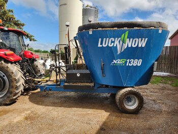 2016 Kubota L3301 compact tractor