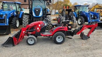 2022 Mahindra 1635 Tractor and Loader